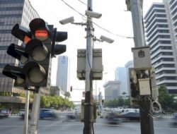 Selain ETLE, Tetap Berlakukan Tilang Manual
