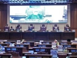 DPRD Sumsel Dengarkan Penjelasan Gubernur Tentang Raperda Pertanggungjawaban APBD 2022