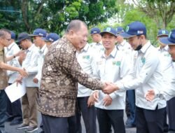 139 Peserta PENAS Muba Ke Kota Padang Dilepas