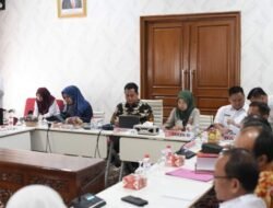 Satyalencana Wirakarya Untuk Bupati Banyuasin dari Pemerintah RI