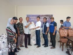 Abah Toto Salurkan 400 Paket Sembako Dari Gubernur