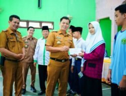 Pemkab-BAZNAS Sinergi Saluran Bantuan Beasiswa Keluarga Kurang Mampu