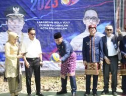 Deru Resmi Buka Turnamen Gubernur Cup Bola Voli 2023
