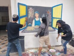 Lukisan Hidupkan Suasana Gedung Kesenian