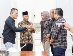 Pj Bupati Apriyadi Masifkan Modal Usaha untuk Emak-emak Prasejahtera