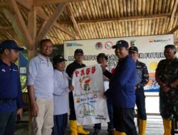 PTBA Tanam 50.000 Bibit Mangrove di Kawasan Ekowisata Cuku Nyi Nyi