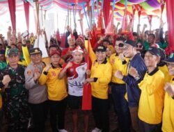 Peserta Lomba Bidar di Muba Perebutkan Sebuah Mobil