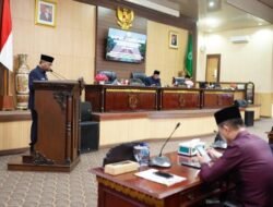 Pj Bupati Apriyadi Tanggapi Pemandangan Fraksi DPRD Terhadap Raperda APBD Perubahan TA 2023