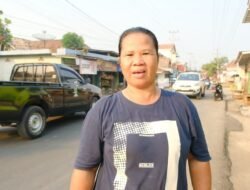 Ini Kesaksian Warga Lihat Malam-malam Pj Bupati Apriyadi Tinjau Perbaikan Jalan Merdeka