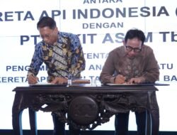 Tingkatkan Sinergisitas, KAI dan PTBA Tanda Tangani Perjanjian Angkutan Batu Bara