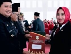 Bupati Askolani Lantik 11 Sekcam, 21 Lurah dan Seklur Banyuasin