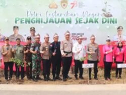 Bupati Banyuasin Bersama Kapolda Sumsel Tanam Pohon Bersama