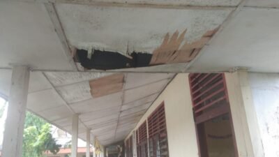 Miris…Bangunan di SMPN 25 Palembang Banyak Yang Rusak