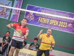 Puluhan Pebulutangkis Main di Babat Toman, Ada Apa?