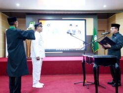 Pj Bupati Banyuasin Lantik Pj Kades Oka Mahenda