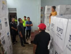 Pj Bupati Banyuasin Sidak Logistik di Dua Kecamatan, Pastikan Aman