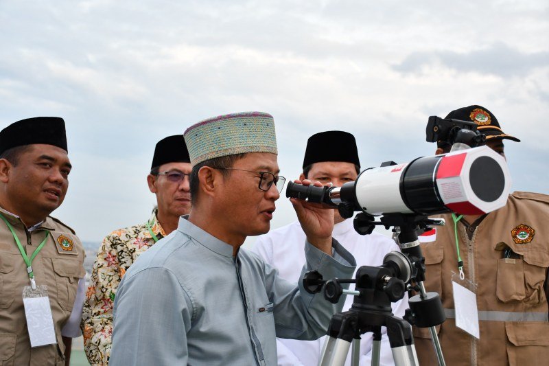 Kantor Wilayah Kementerian Agama Provinsi Sumatera Selatan bersama instansi terkait melaksanakan pemantauan hilal
