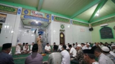 Wakil Bupati Ogan Ilir, S.H., M.H, melanjutkan Safari Ramadhannya kali ini di Masjid Ar-Rohmah