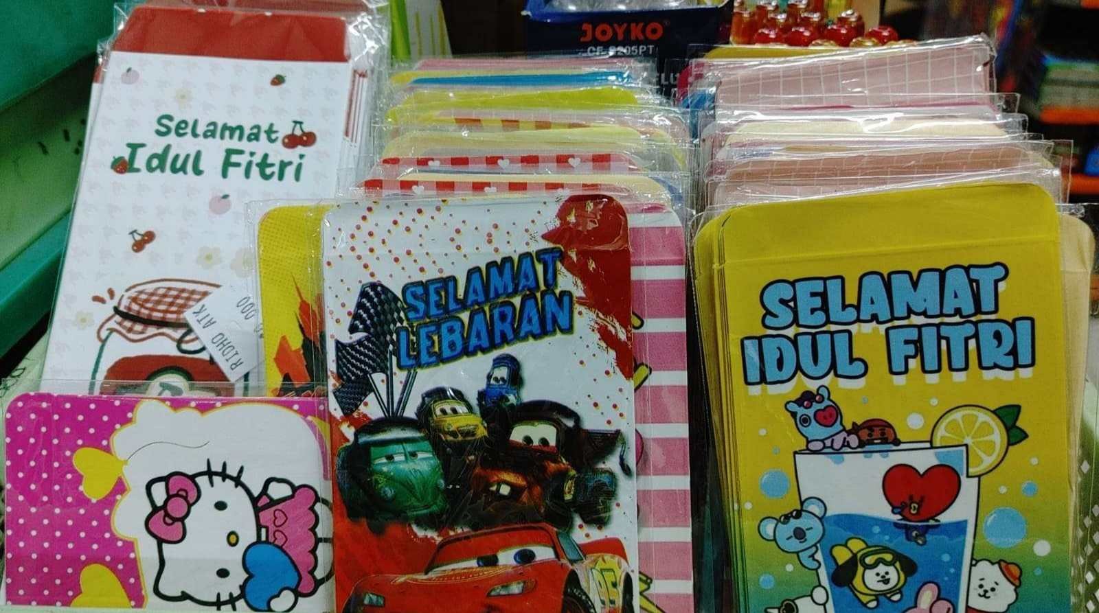 Ragam Amplop THR Yang Ditawarkan Di Mini Market Ridho