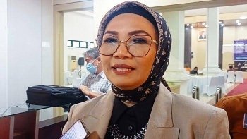 Hj. RA Anita Noeringhati