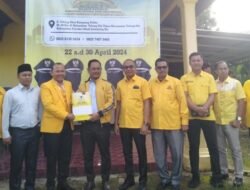 Irwan, Balon Bupati PALI Pertama Ambil Formulir di Golkar