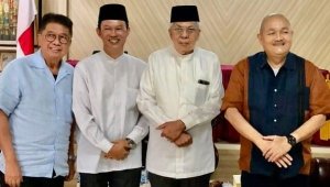 Mawardi dan Harnojoyo menemui Alex Noerdin di Lapas Pakjo Palembang.