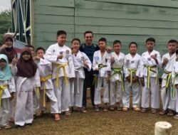 16 Atlet Taekwondo SDN 133 Ikut Ujian Kenaikan Sabuk