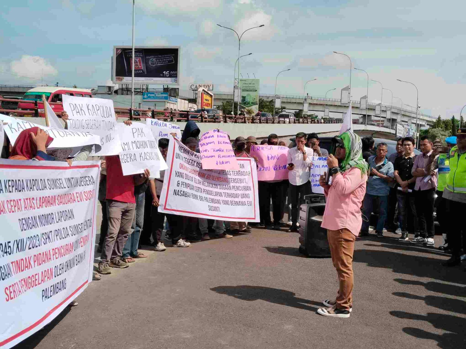 SCW Minta Oknum Cabang BRI Palembang Disangsi Tegas