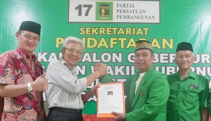 Mawardi Yahya Antarkan Berkas Formulir Cagub ke DPW PPP Sumsel