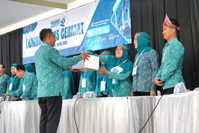 Pj Ketua TP PKK Tyas Fatoni Apresiasi PKK Sumsel Turut Berpartisipasi dalam Lomba Cerdas Cermat HKG PKK ke-52 Tahun
