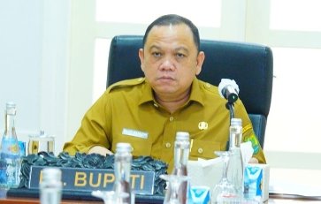 PJ Bupati Sandi Fahlepi Ikuti langsung Rakor Pengendalian Inflasi 2024