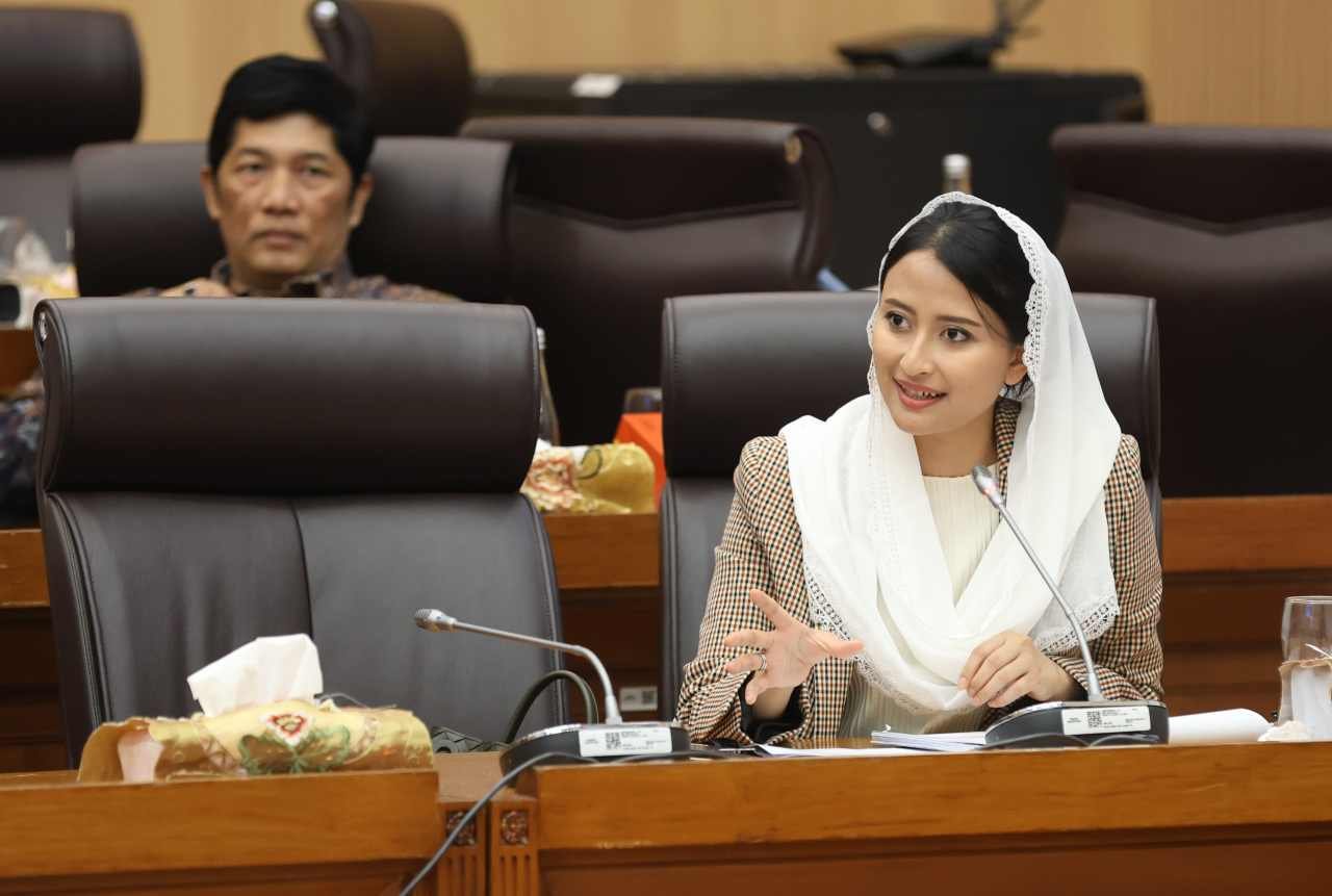 Terus Perkuat Ekosistem EV, Komisi VII DPR RI Apresiasi Kinerja PLN