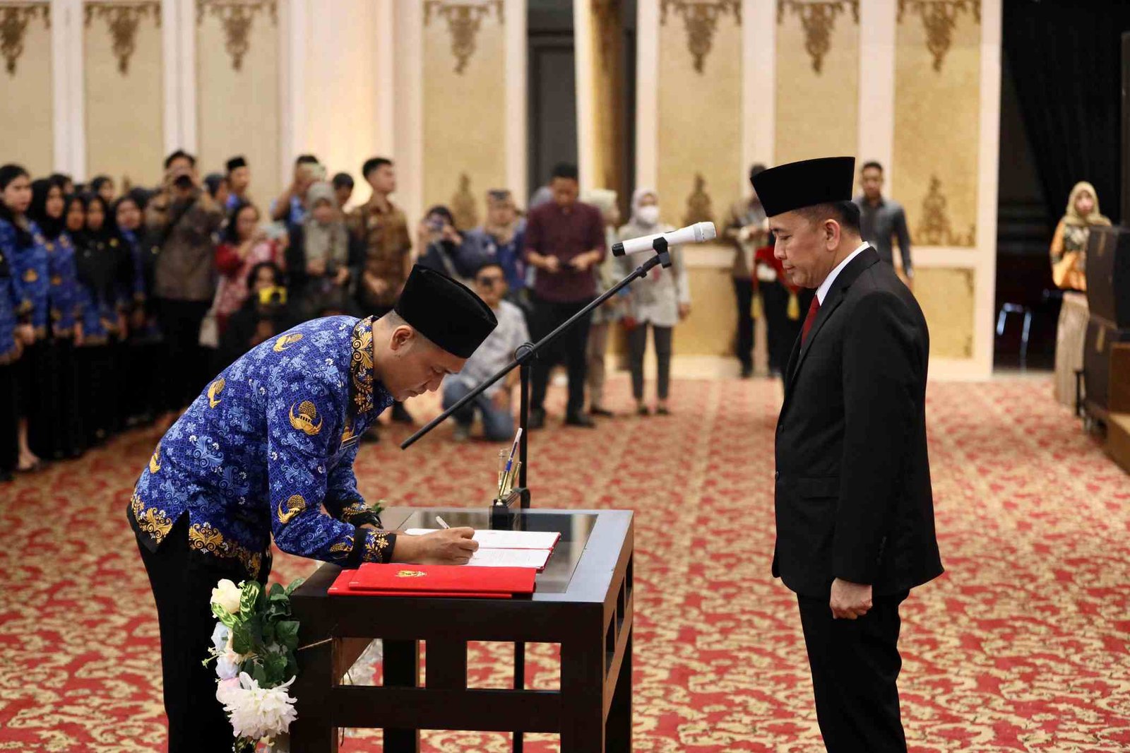 Resmikan 1.345 PPPK di Lingkungan Pemprov Sumsel, Pj Gubernur Agus Fatoni: Bekerjalan Optimal dan Jangan Biasa Saja