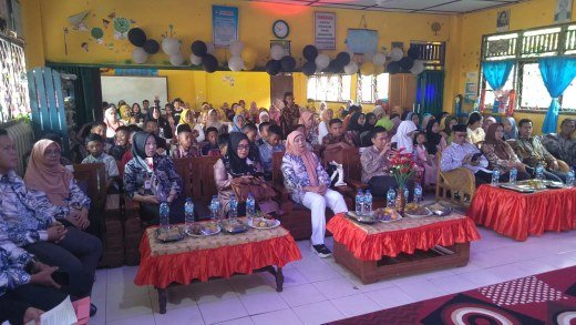 Happy Graduation SD Negeri 8 Talang Ubi Penuh Suka Cita
