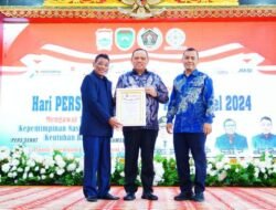 PWI Sumsel Beri Award Kepada Pj Sandi Fahlepi Sebagai Sahabat PWI