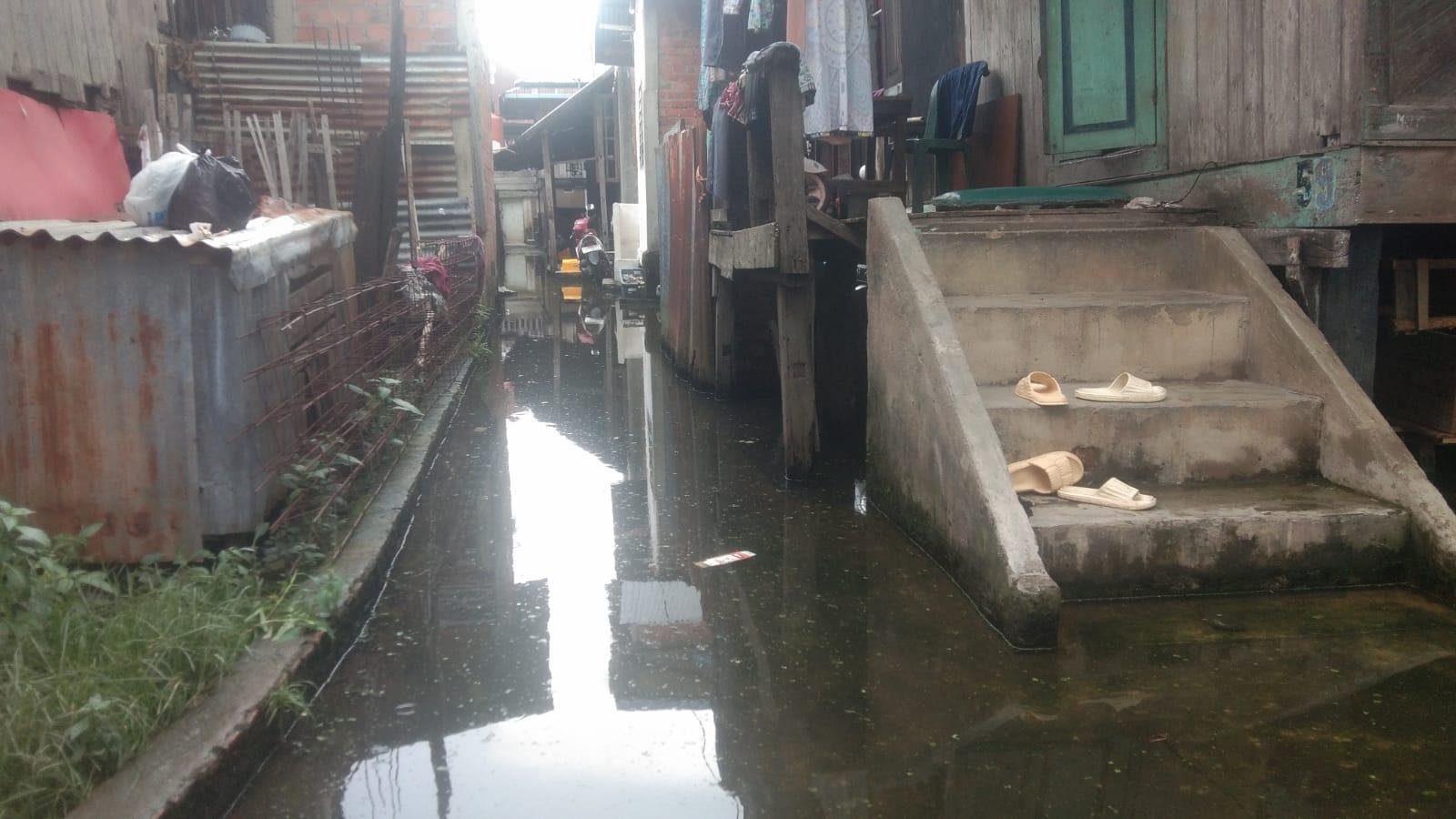 Banjir Tak Kunjung Kering di Kemang Agung Kurang Perhatian Pemerintah