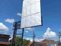 Proyek Billboard di Jalan Kimerogan Kembali di Soal
