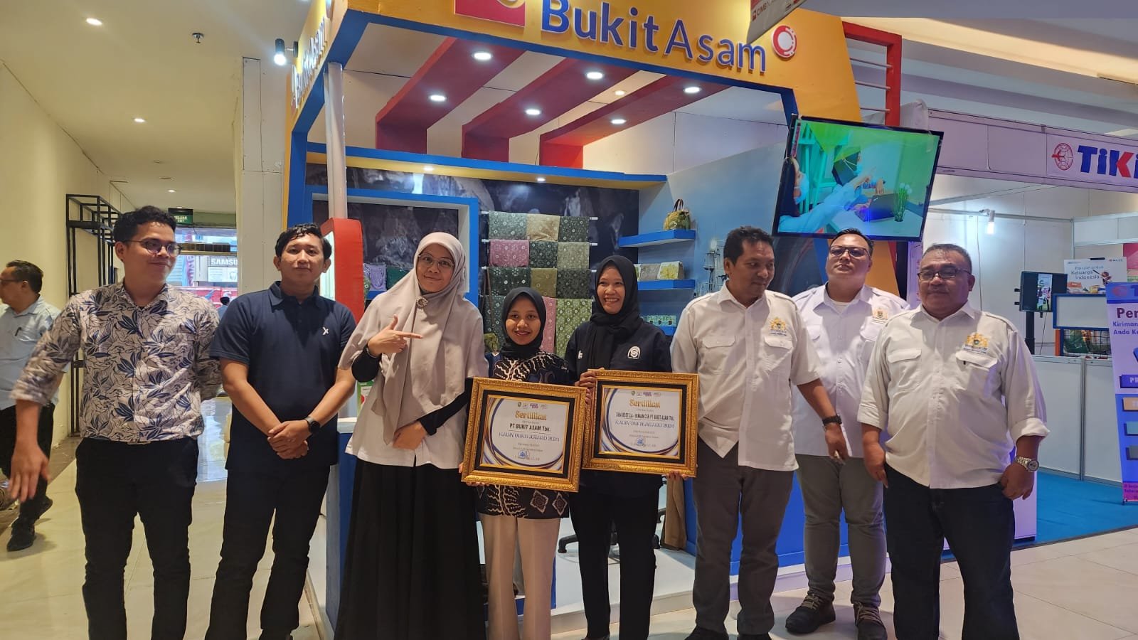 Dukung Pengembangan UMKM, Bukit Asam Raih Penghargaan dari Kadin Sumsel