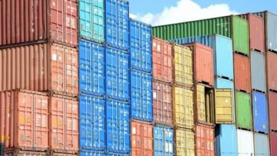 Ilustrasi ekspor. Foto: Unsplash