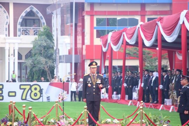 Meriahkan HUT Bhayangkara ke-78 Mapolda Sumsel Gelar Upacara dan Pembagian Door prize
