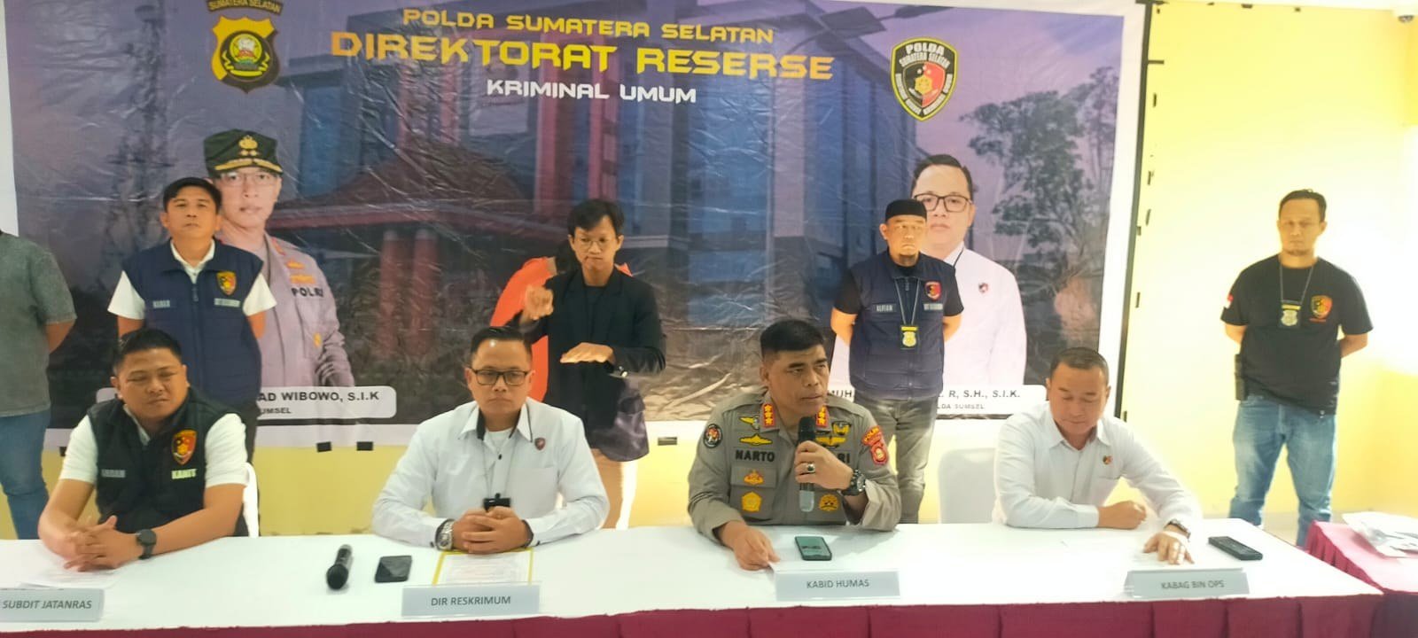 Ditreskrimum Polda Sumsel Amankan Oknum ASN Pemilik 4 Pucuk Senpi, 5 Magazen dan 327 Butir Peluru Tajam