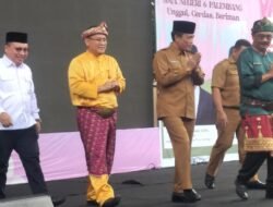 Gelar Kegiatan Spectarion , Sultan Palembang Berikan Al Quran Bebaso Palembang Untuk SMA Negeri 6