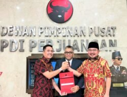 PDIP Resmi Dukung Ratu Dewa dan Prima Salam di Pilkada Palembang