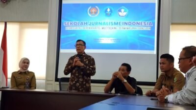 Ketum PWI Pusat Hendry Ch Bangun Buka SJI di Palembang