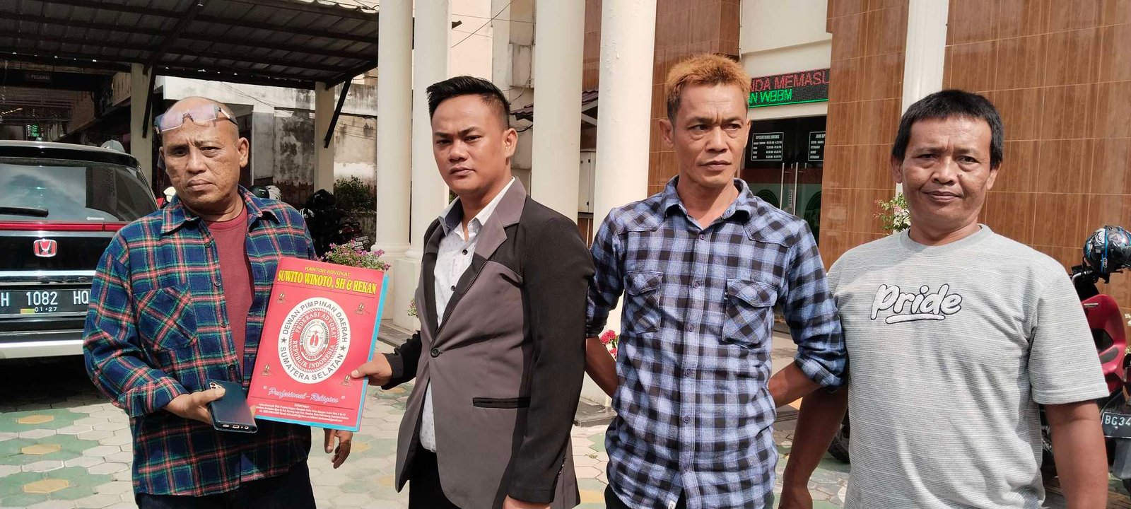 Adanya Tower Tanpa Izin, Pengacara Lapor ke PTUN
