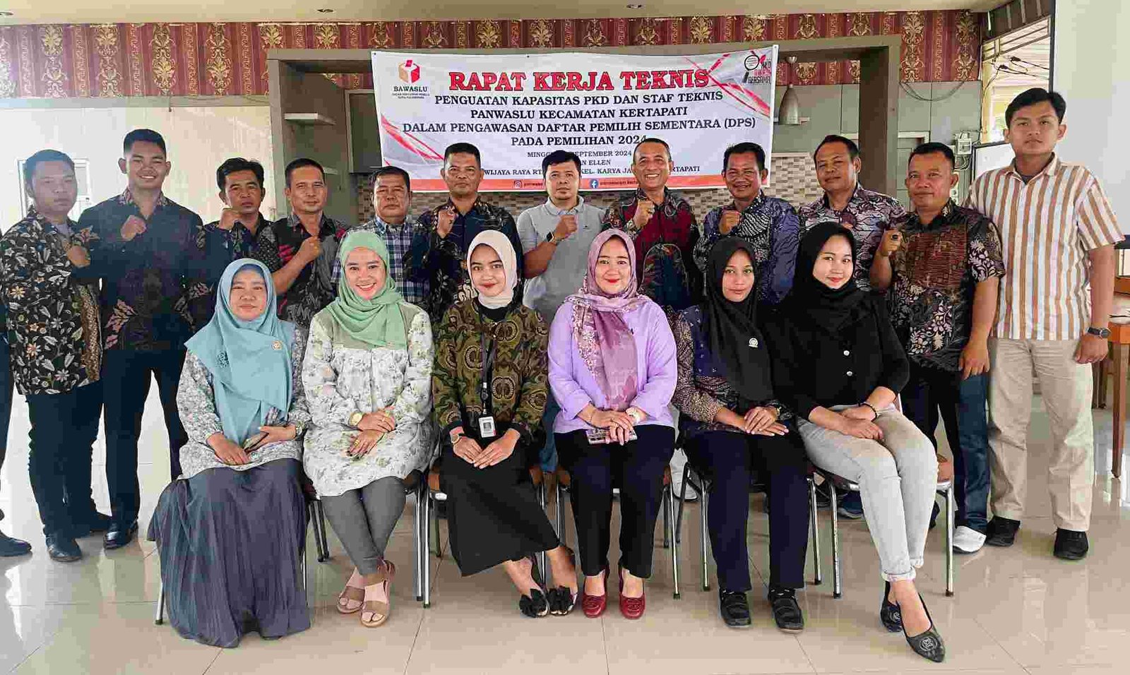 Panwaslu Kertapati Gelar Pengawasan Daftar Pemilih Sementara