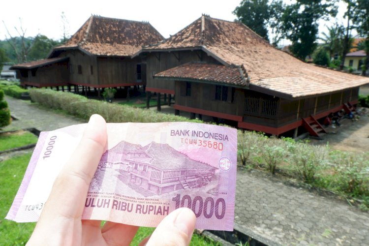 Rumah Limas dan Uang Rp10 Ribu/net