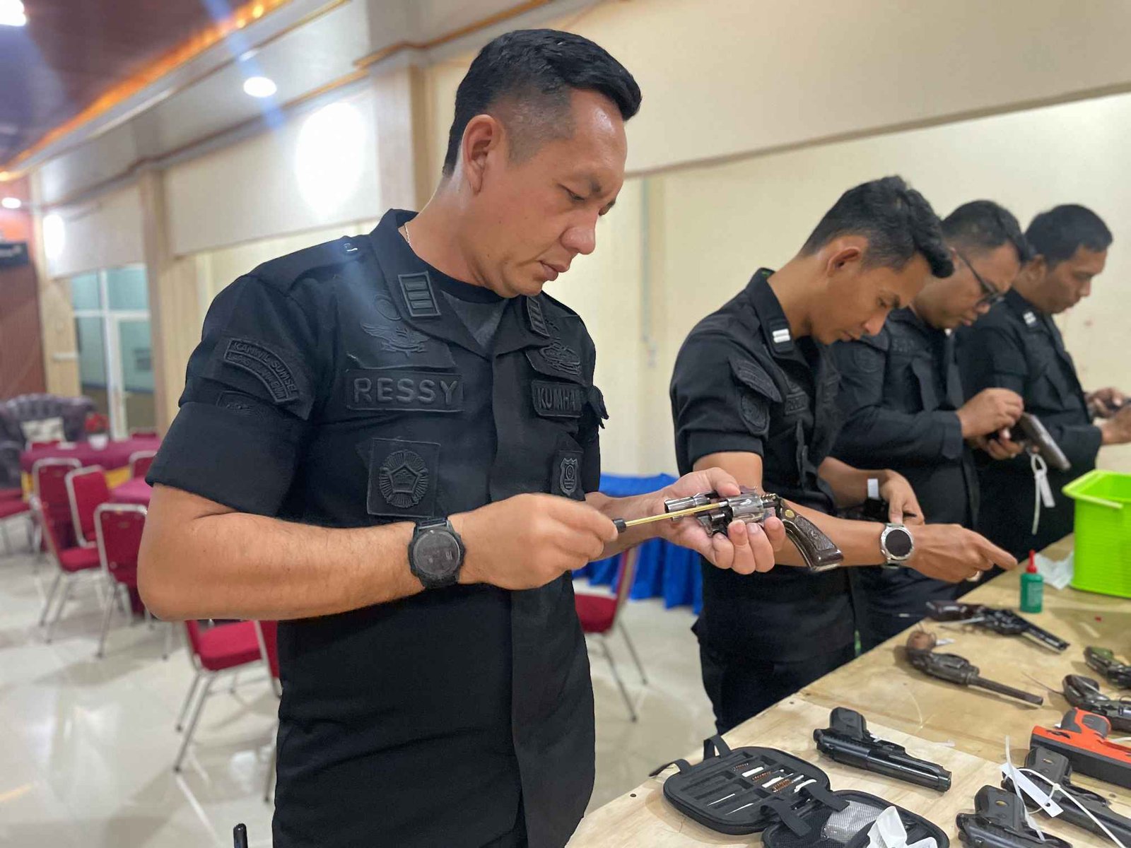 Rutan Kelas 1 Palembang Lakukan Perawatan dan Pemeliharaan Senpi