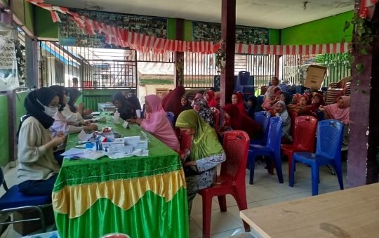Peduli Kesehatan Masyarakat, Bukit Asam (PTBA) Gelar Pengobatan Gratis