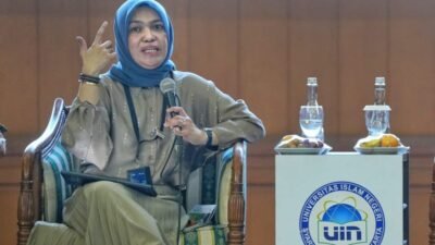 Rosa Permata Sari selaku Direktur Strategi dan Pengembangan Bisnis PGN saat paparan dalam acara Road to Islamic Digital Transformation Forum 2025, (18/10/2024).